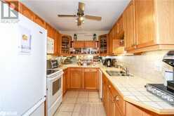 131 CLAPPERTON Street Unit# 305 Barrie