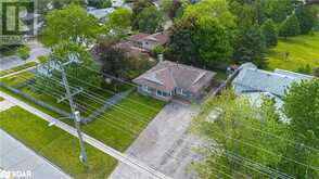 151 CUNDLES Road E Barrie