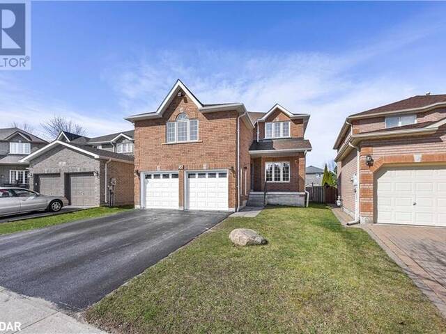 36 BATTEAUX Street Barrie Ontario