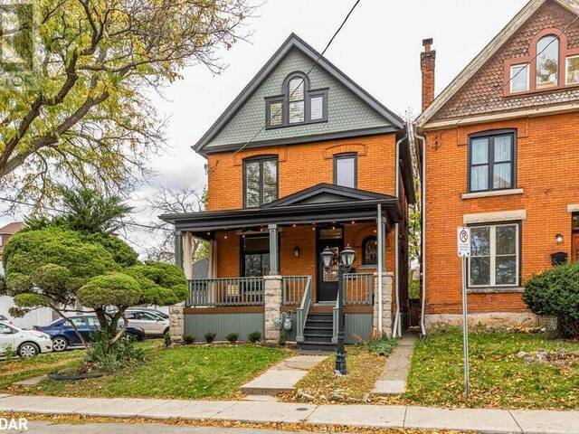 109 FAIRLEIGH Avenue S Hamilton Ontario