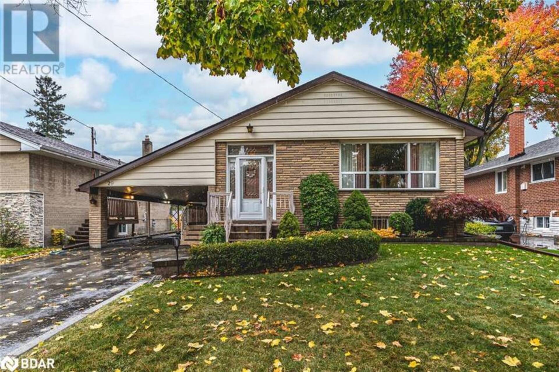 29 CHECKENDON Drive Etobicoke