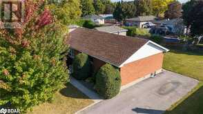 33 HANCEY Crescent Alliston