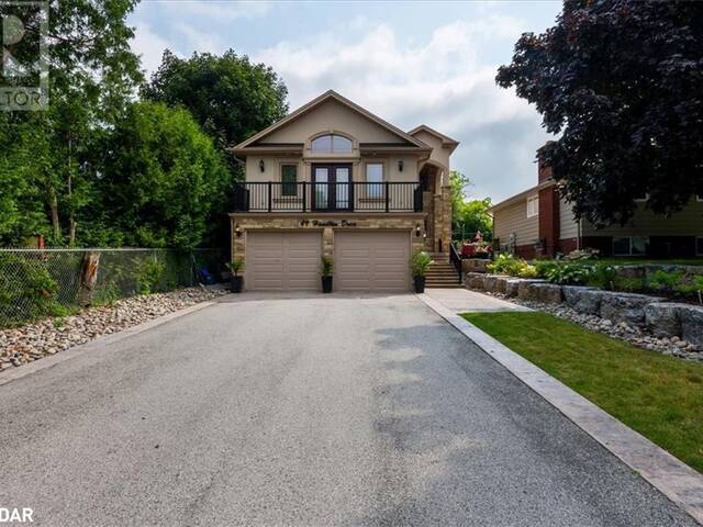 49 HAMILTON Drive Newmarket Ontario