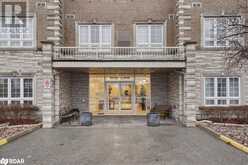 112 SIMCOE Road Unit# 410 Bradford