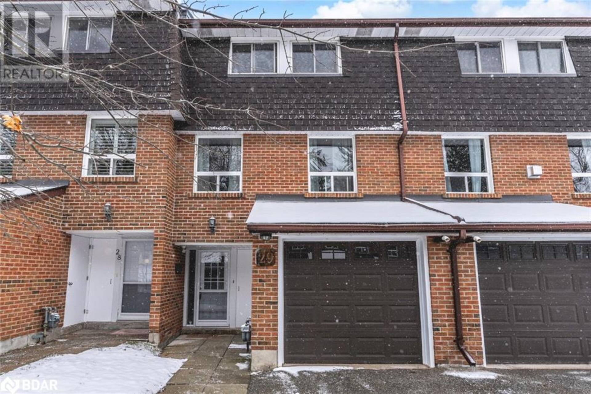 360 BLAKE Street Unit# 29 Barrie