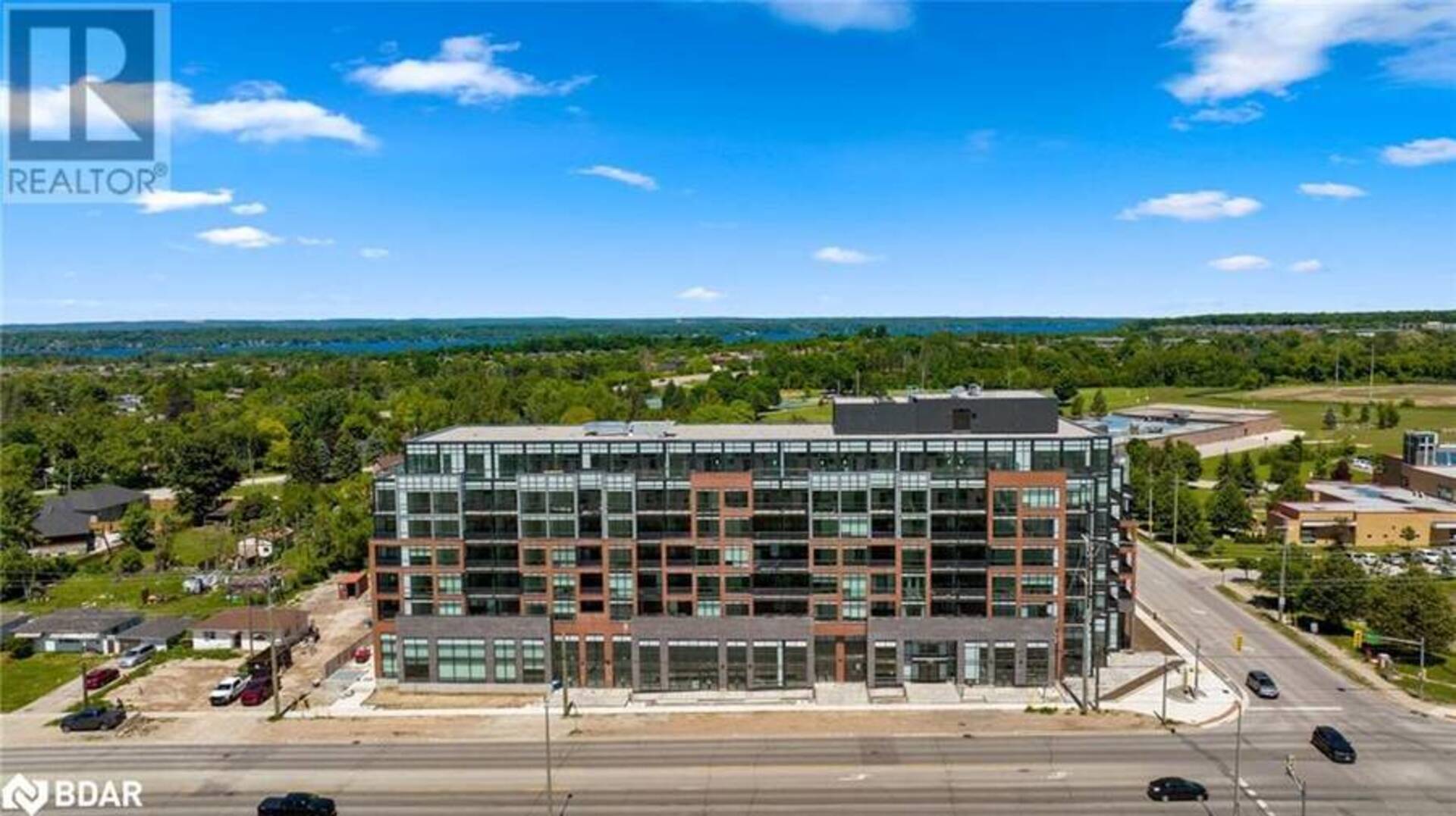 681 YONGE Street Unit# 502 Barrie