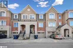 5 FUSILIER Drive Toronto