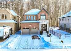 27 ATLANTIS Drive Orillia