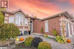 112 CROMPTON Drive Barrie