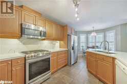 2 PINEVIEW Drive Oro-Medonte