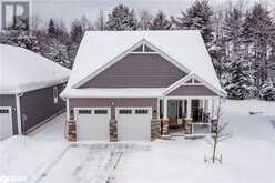 10 DYER Crescent Bracebridge