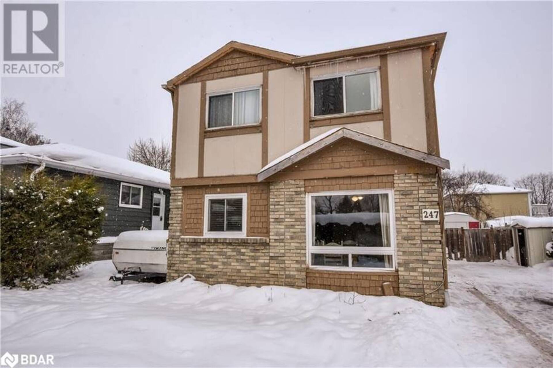 247 LETITIA Street Barrie