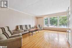 3027 WESTON Road Toronto