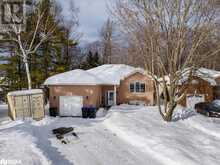 15 LISBON Court Wasaga Beach