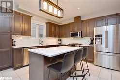 3089 EMPEROR Drive Orillia