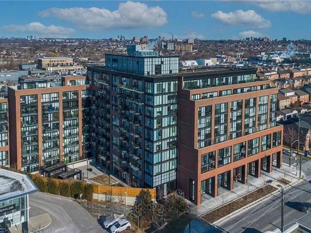 2300 ST CLAIR AVENUE WEST Unit# 118 Toronto Ontario