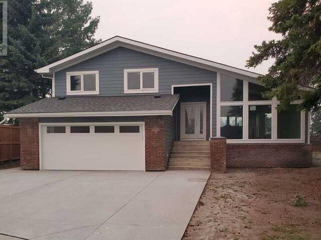 172 Oakchurch Place SW Calgary