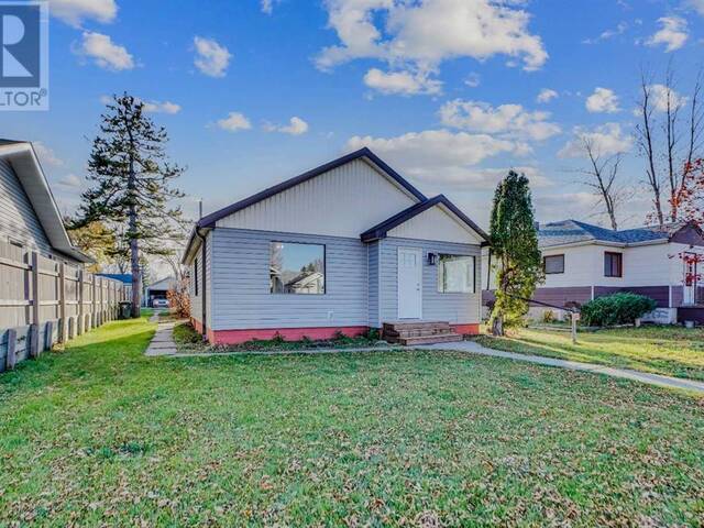 5107 54 Avenue Ponoka