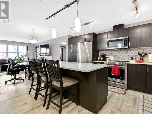 2206, 10 market Boulevard Airdrie