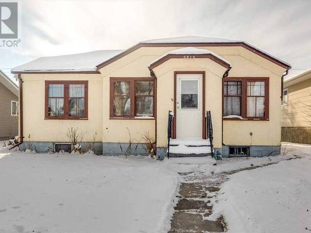 5213 50 Avenue Ponoka