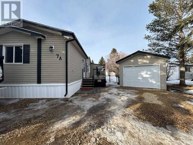 7A, 6205 54 Street Ponoka