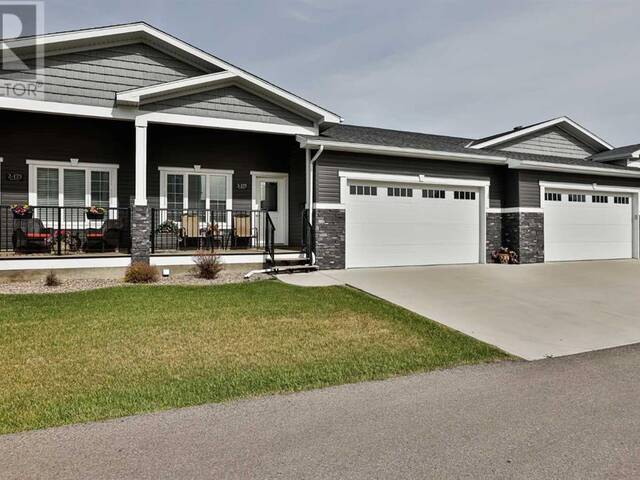 3, 175 Fairmont Boulevard S Lethbridge