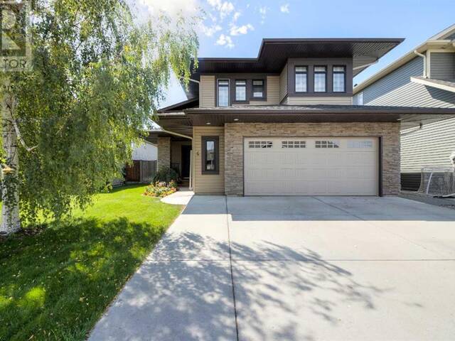 6 Riverine Lane W Lethbridge