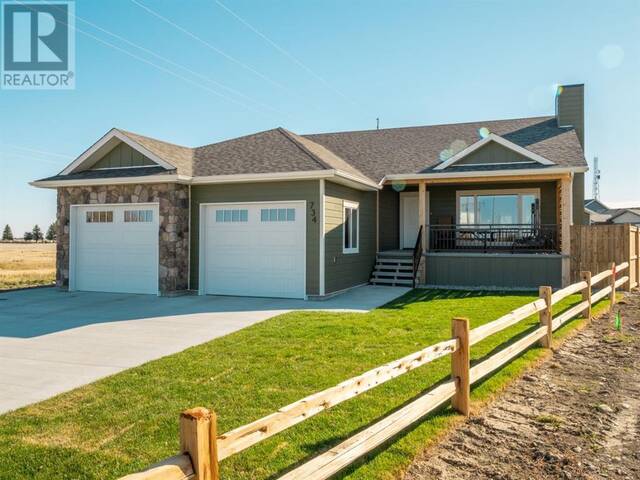 734 30 Street Fort Macleod