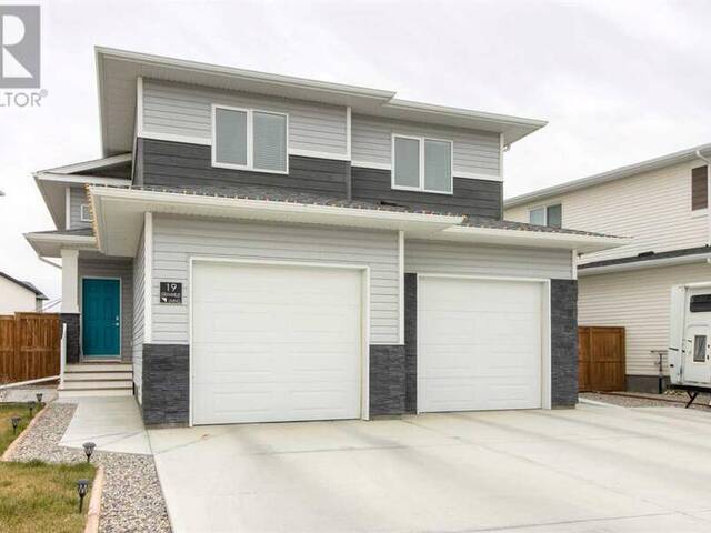 19 Montrose Way W Lethbridge