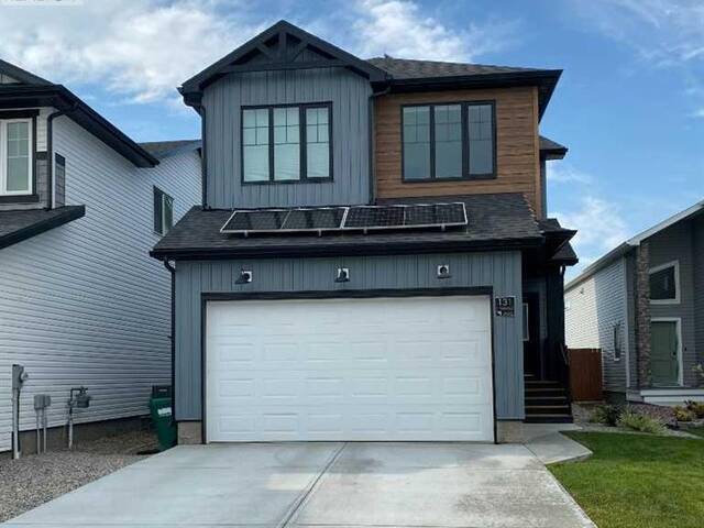 131 Goldenrod Road W Lethbridge