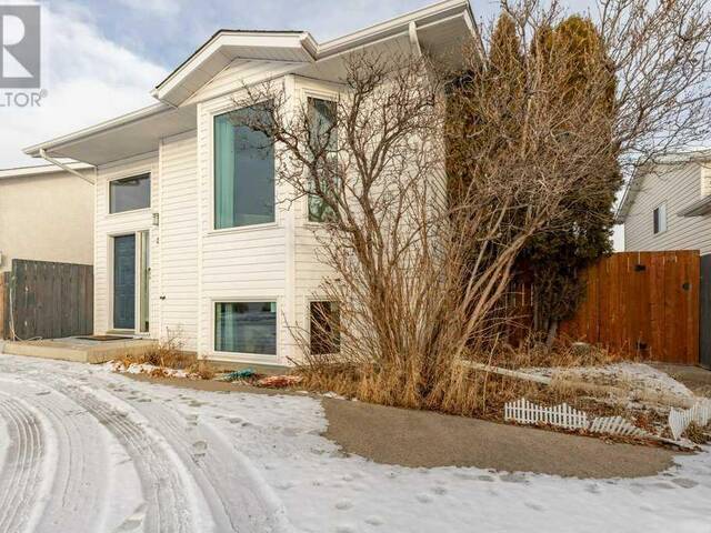 307 Assiniboia Place W Lethbridge