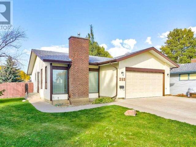 253 Eagle Place N Lethbridge