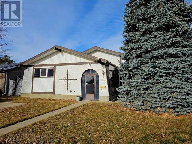 25 Park Meadows Boulevard N Lethbridge