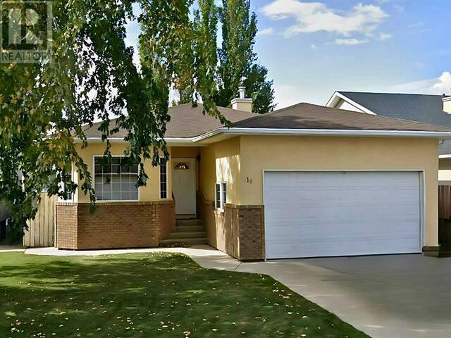 18 Cougar Crescent N Lethbridge