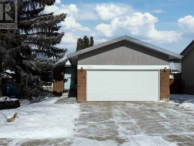 1031 Lakemount Boulevard S Lethbridge