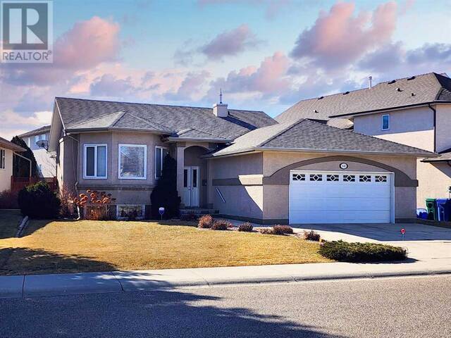 80 Fairmont Point S Lethbridge