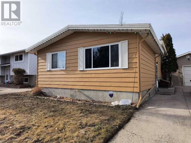 157 princeton Crescent W Lethbridge