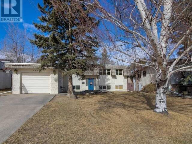 141 McGill Boulevard W Lethbridge