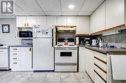 10 Van Allen AVENUE Unit# 703 Chatham