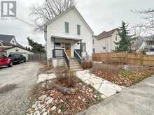 112 COLLEGE AVENUE South Sarnia