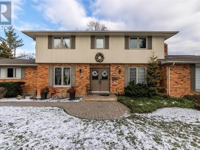 147 CRYSTAL DRIVE Chatham Ontario