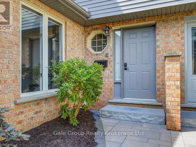 667 LANSDOWNE AVENUE Woodstock Ontario