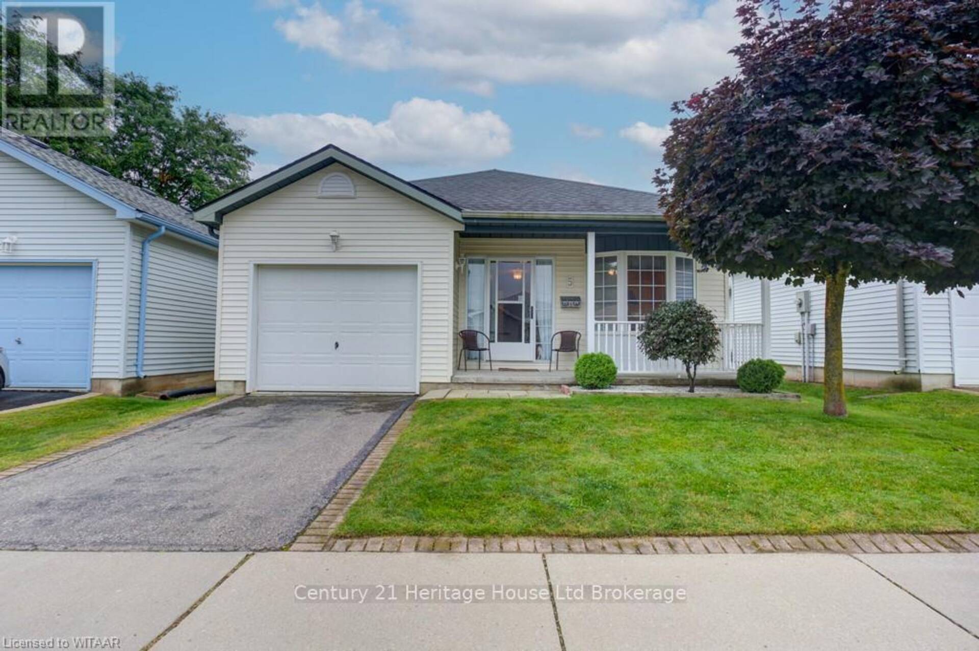 5 ARMSTRONG DRIVE Tillsonburg