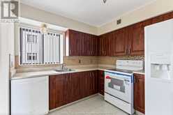 380 Pelissier Unit# 2007 Windsor