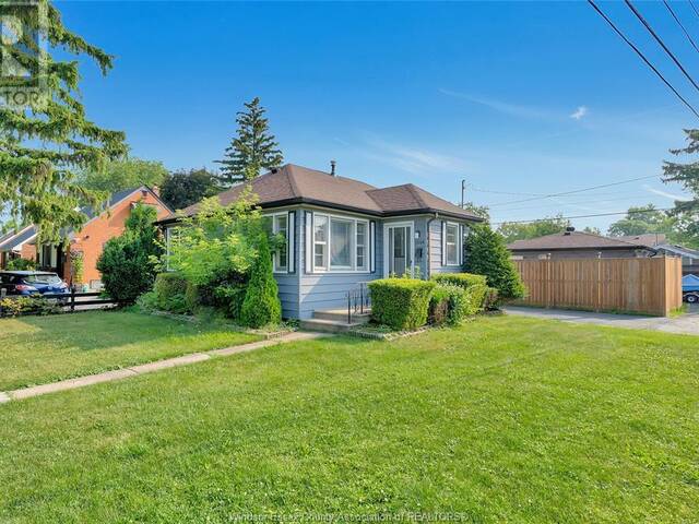 1094 VILLAIRE AVE Windsor