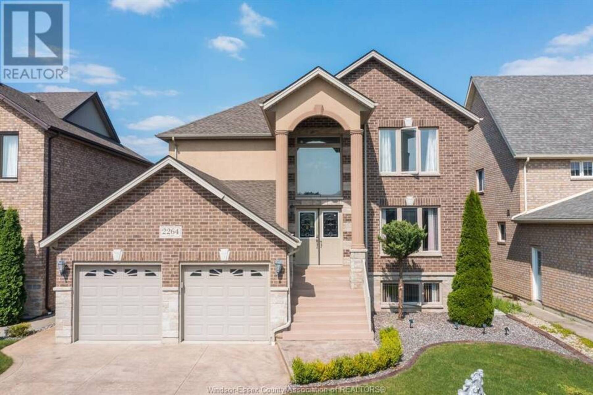 2264 DANDURAND BOULEVARD Windsor