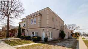 1501-03 ELSMERE AVENUE Unit# 2 Windsor