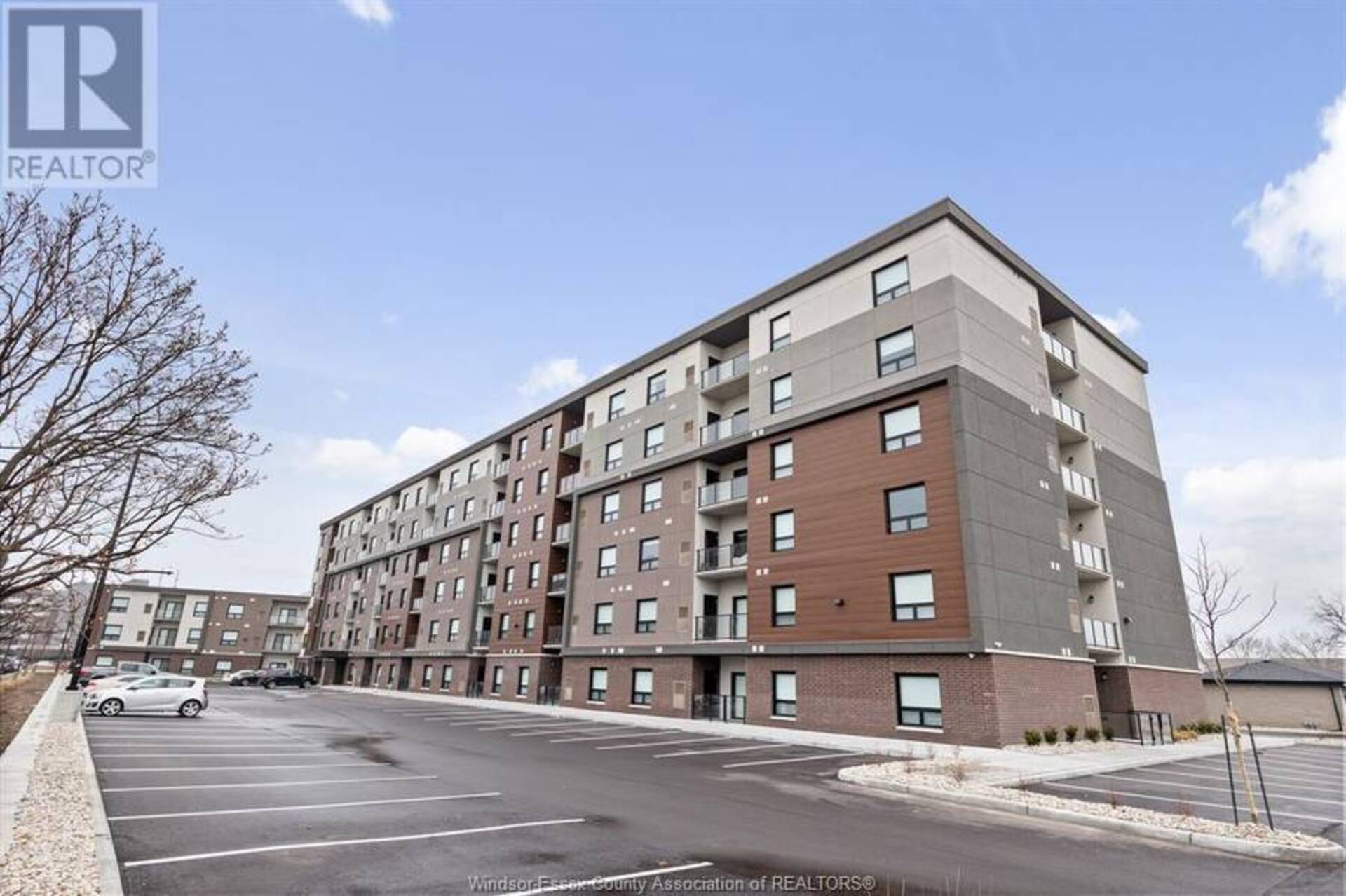 11870 TECUMSEH ROAD East Unit# 305 Tecumseh