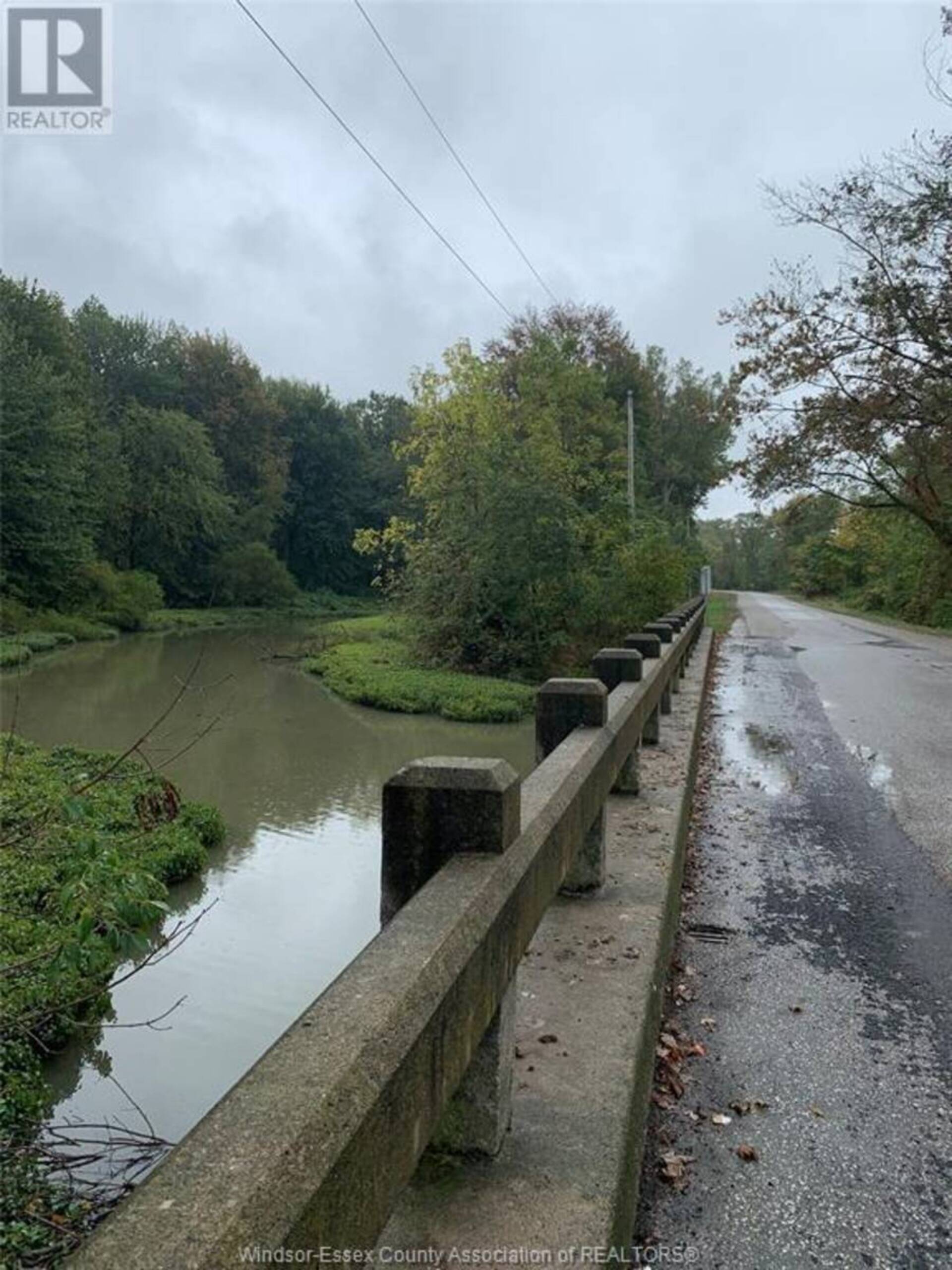 V/L BRUSH Sideroad Essex