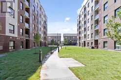 728 BROWNSTONE Unit# 303 Lakeshore